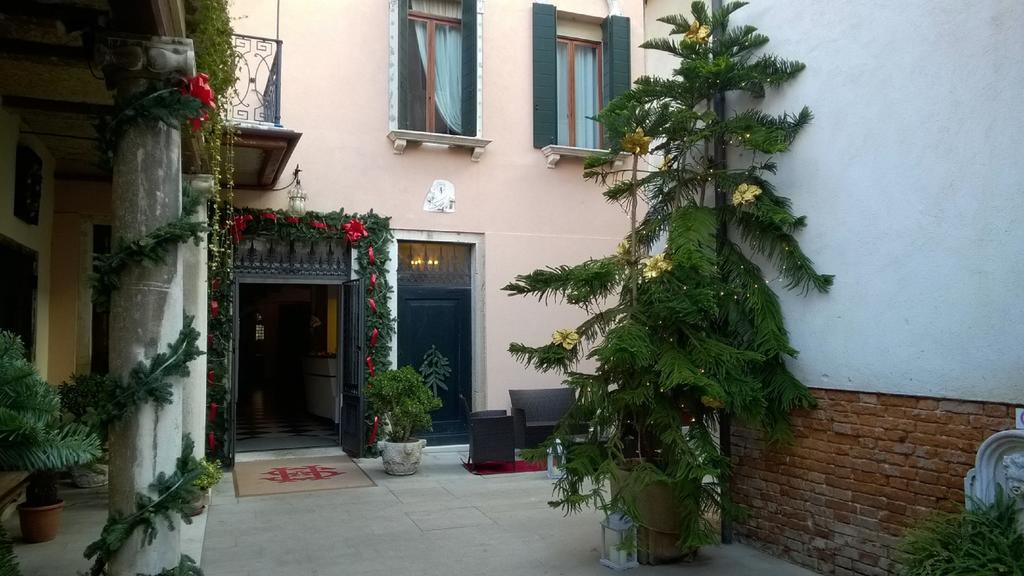Hotel Sant'Antonin Венеция Экстерьер фото